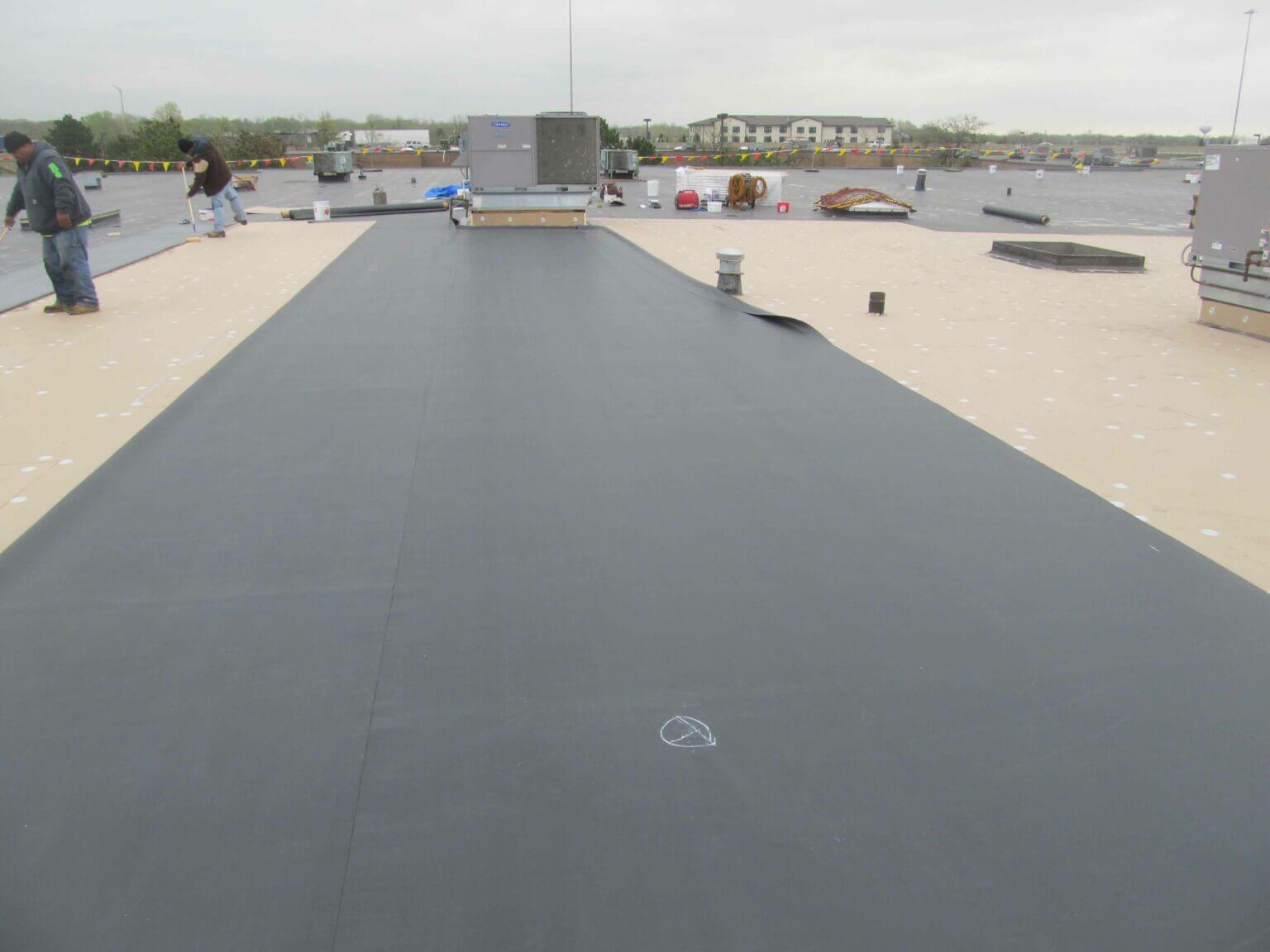 EPDM Roof Systems - 60-mil for San Antonio Industrial Buildings